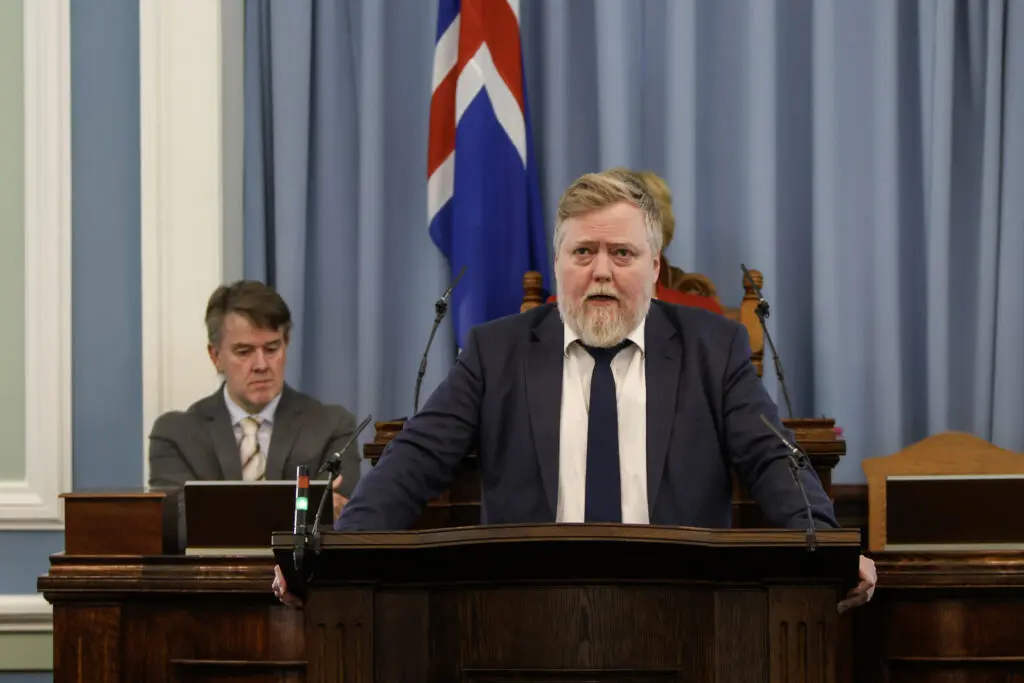 Alþingi 2025 Þórunn Sveinbjarnardóttir Sigmundur Davíð Gunnlaugsson Miðflokkur 4