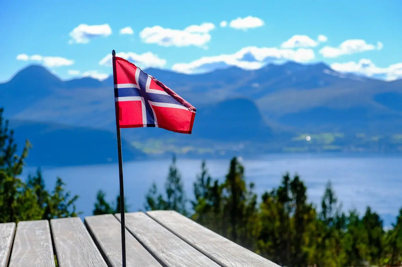 norway, flag, mountain, fjord, travel, nature, scandinavia, landscape